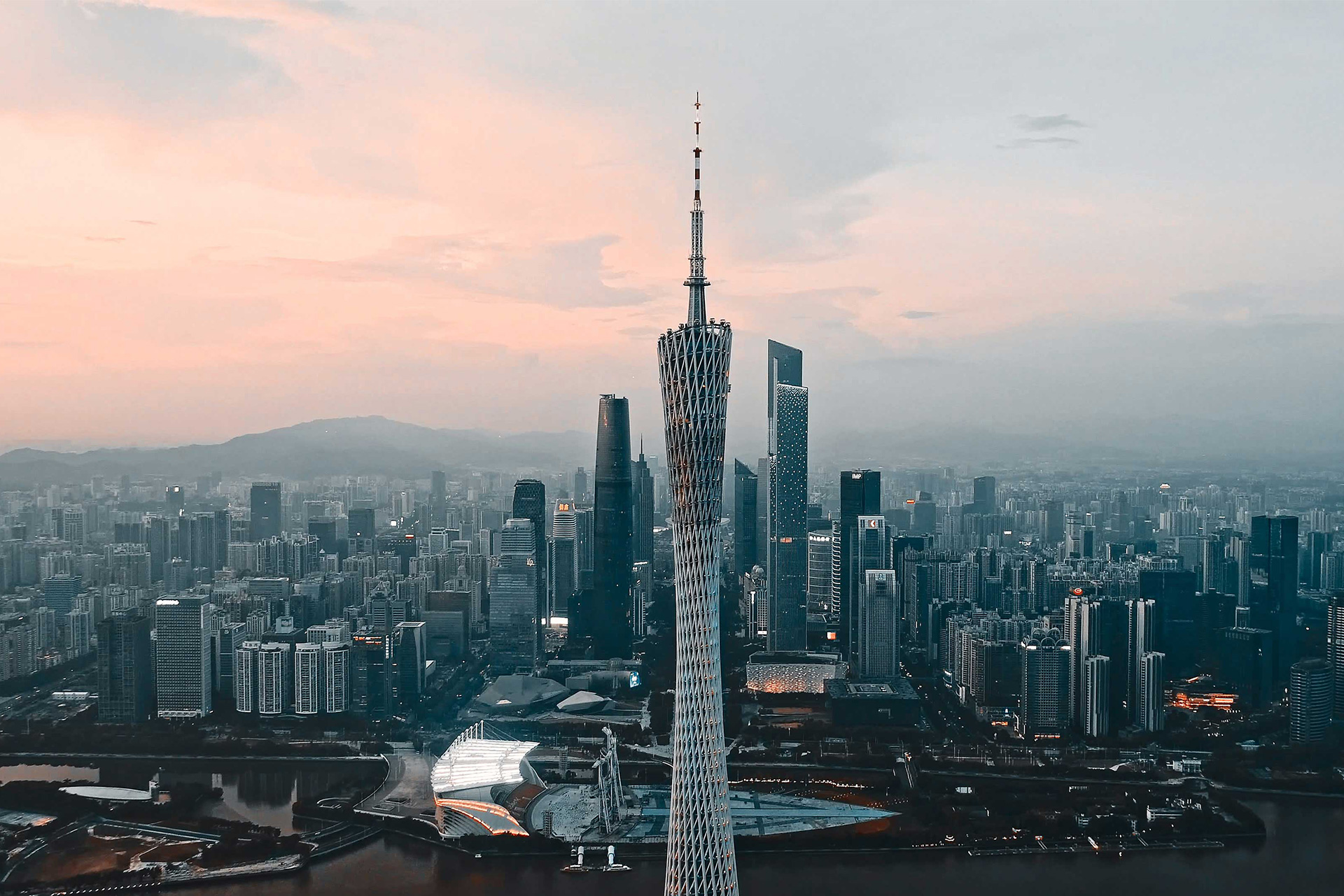 伟德国际1949·美妆领航者